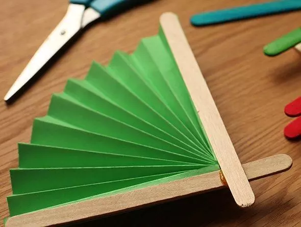 01004v3j C715 940x709 1